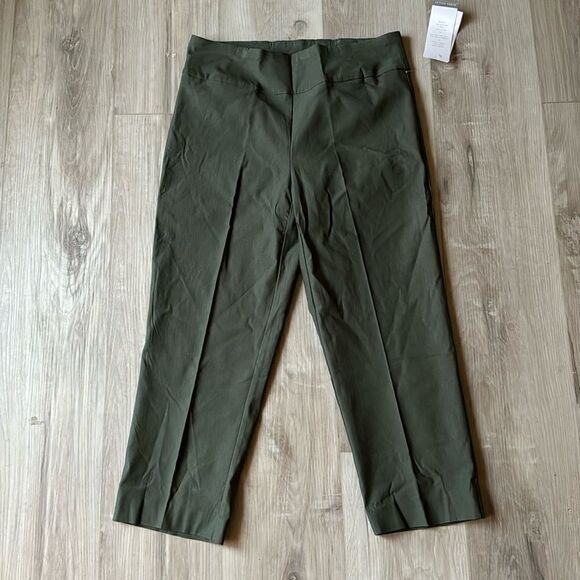 NWT New Directions Army Green Olive Pull On Capri Cropped Pants Size 8 - Picture 1 of 6